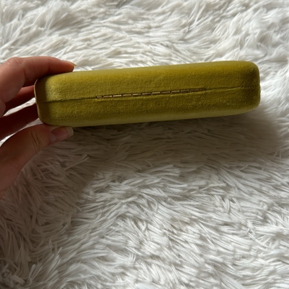CGUCCI VELVET SUNGLASSES CASE - Picture 10 of 15
